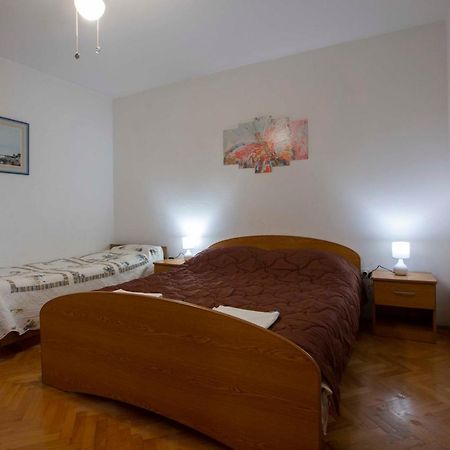 Apartments Davorka Šimuni Екстериор снимка