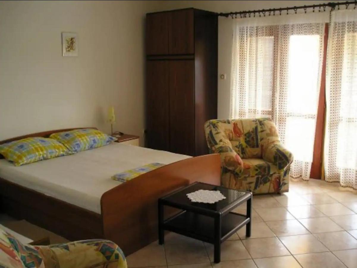 Apartments Davorka Šimuni Екстериор снимка