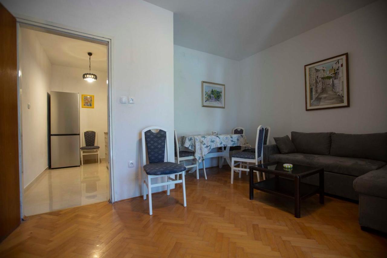 Apartments Davorka Šimuni Екстериор снимка