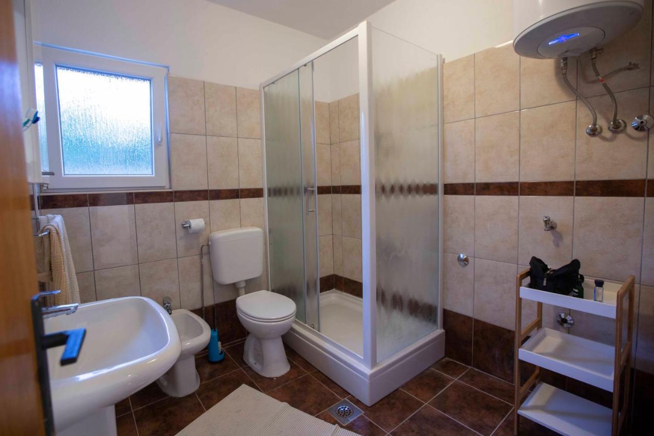 Apartments Davorka Šimuni Екстериор снимка